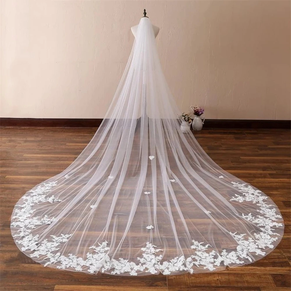 Real Photo 3m One Layer Wedding Veil With Comb White Lace Edge Bridal Veils Ivory Appliqued Cathedral Wedding Veil white ivory one layer cathedral length long bridal wedding veil with comb lace edge applique wedding accessories