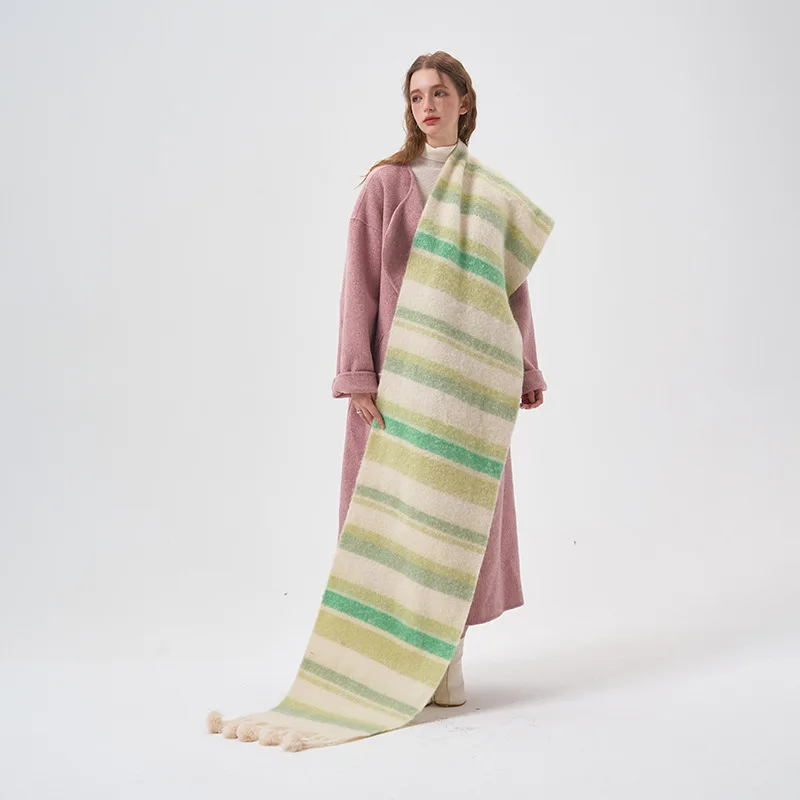 Sciarpa in cashmere con motivo a righe colorate con pallina, invernale, calda, ispessita, arcobaleno, kawaii, mohair, accessori per amanti_voghion.com