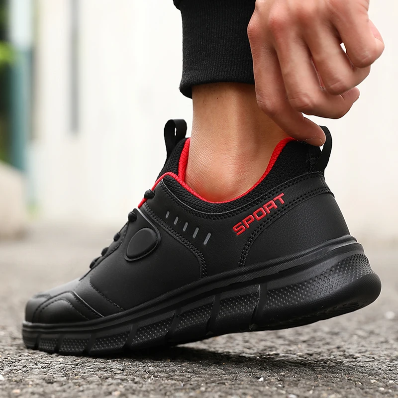 New Black Men's Sports Running Shoes Red Accent Detail Supportive Arch Breathable Mesh Lining Outdoor Classic Black Sports Shoes