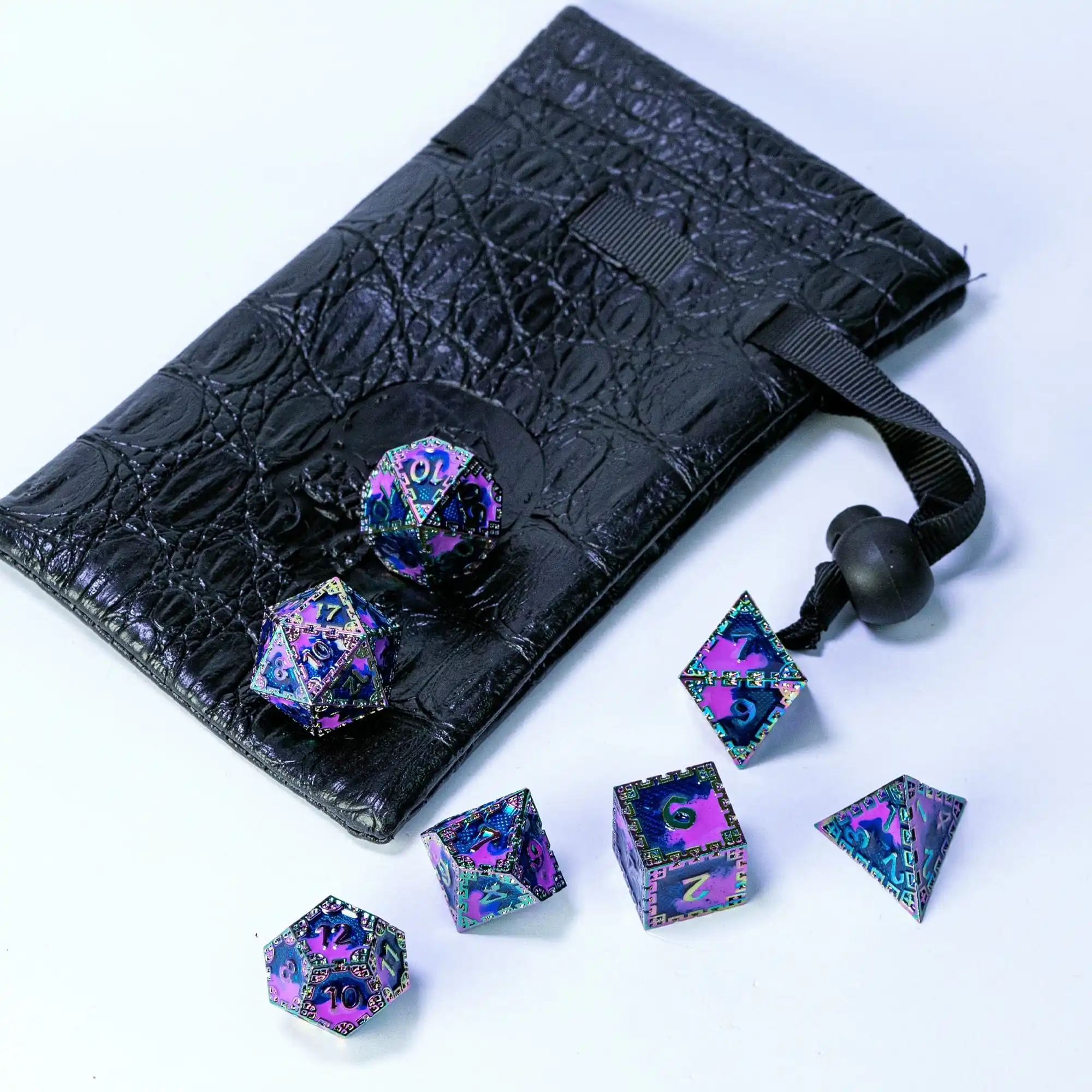 Cusdie DND Metal Solid Dice Dragon Pattern 7Pcs D4-D20 Polyhedral Dice Set For D&D Role Playing Game Pathfinder Board Games game dice dice set acrylic dice
