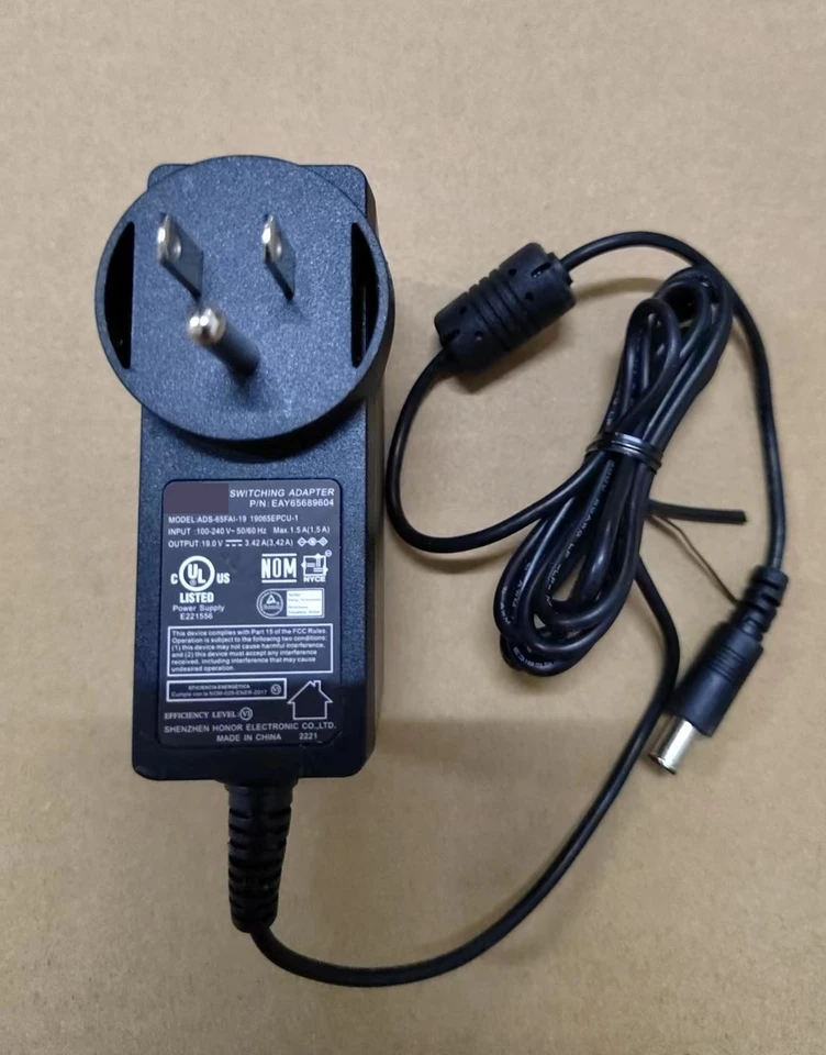 LG 電源ユニット LGP65-19UL6 LG 電源ユニット LGP65-19UL6 LG 電源ユニット LGP65-19UL6