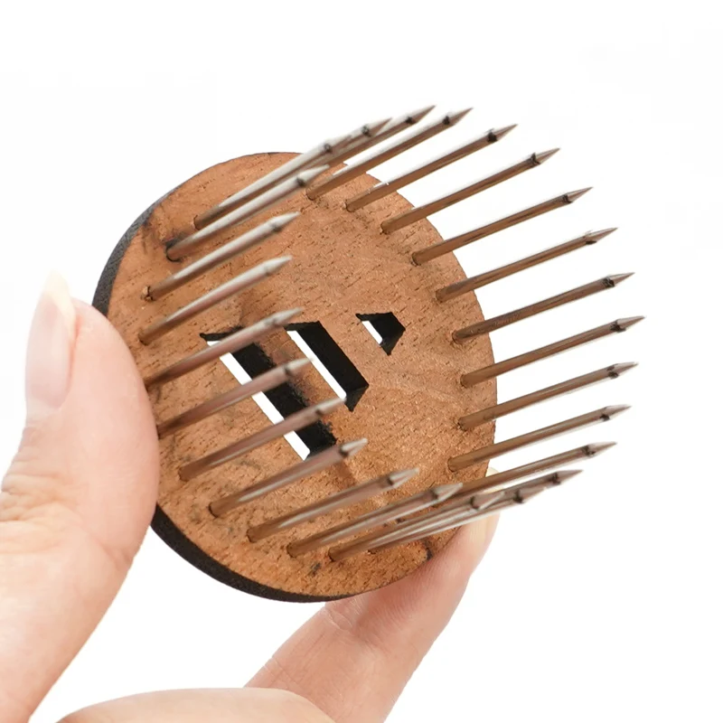 New Queen Bee Cage Stainless Steel Needle Type Catcher Isolation Room Beekeeping Equipment Beekeeper Supplies 1Pcs beekeeping tools beekeeping accessories
