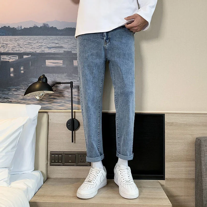 

Slim Men Jeans Vintage Light Blue Classic Cowboy Trousers Straight Jeans Casual Wild Streetwear Korean Fashion Baggy Denim Pants