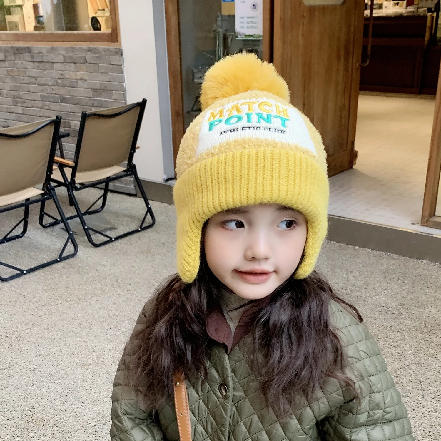 3-8 Year Children Winter Cap New Fashion Wool Windproof Warm EarFlaps Cotton Cute Knitted Cashmere Hat with Pompoms Bobble Hat