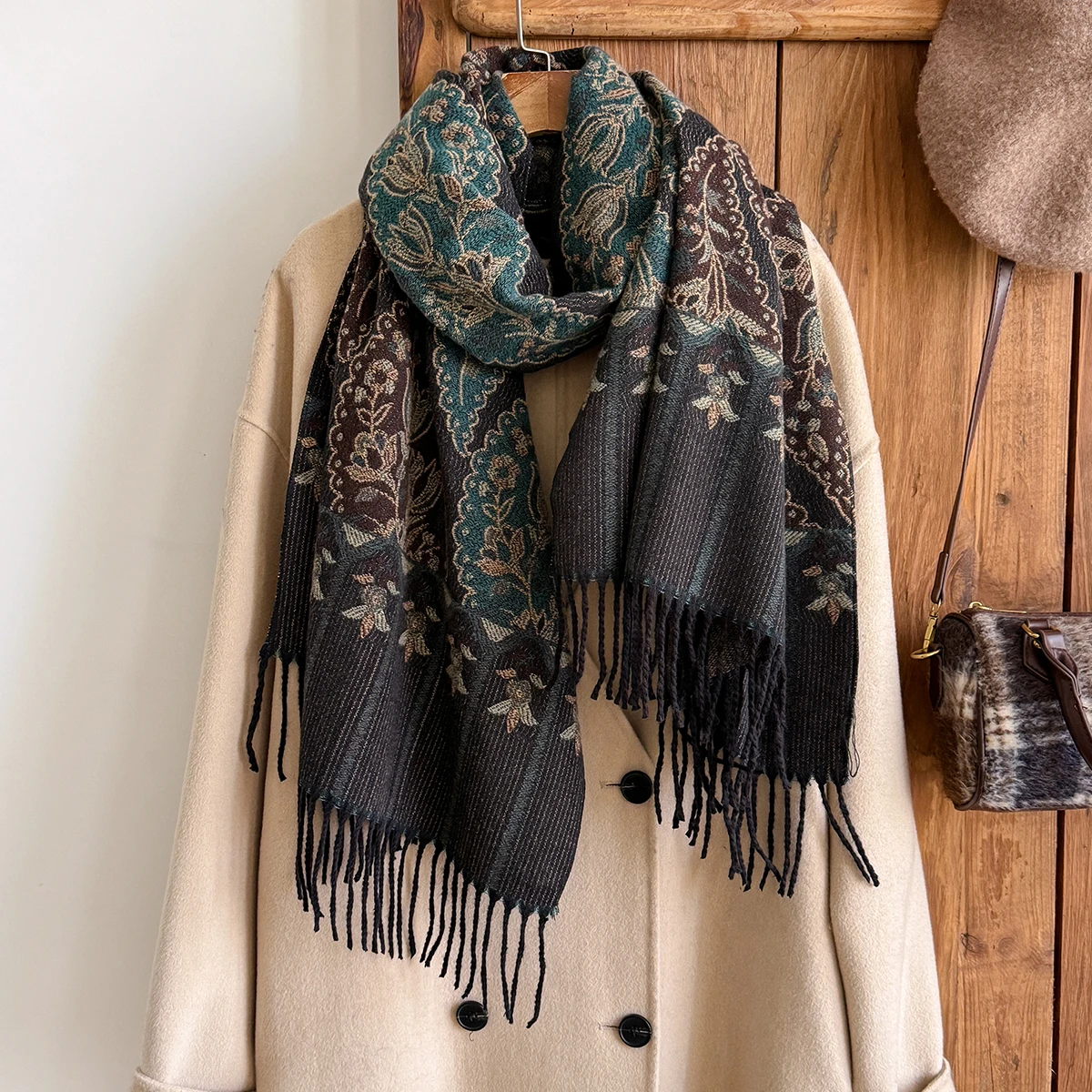 2025 Luxury Brand Winter Cashmere Scarf for Women - Tasseled Grid Printed Shawl, Warm Pashmina Wrap & Foulard Poncho