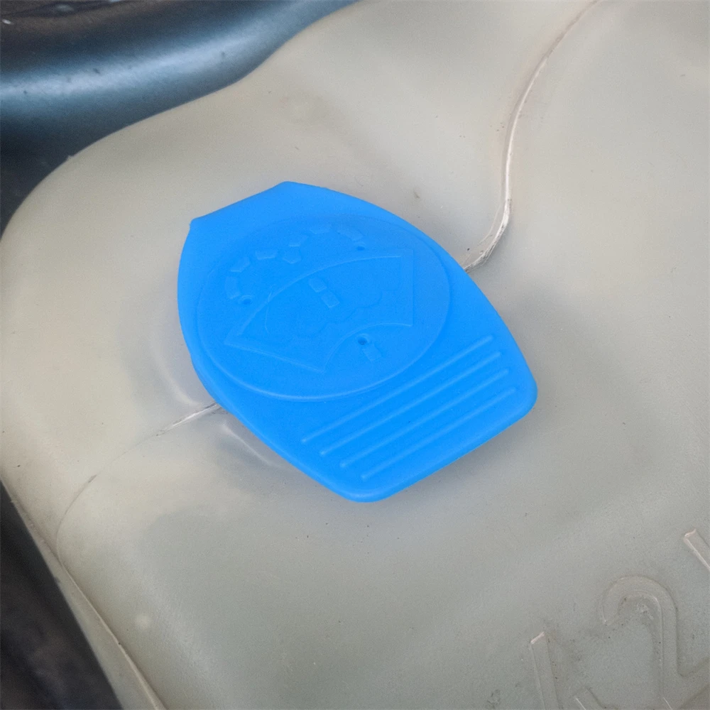 Car Windshield Washer Fluid Reservoir Cap Tank For CC Tiguan For Audi A3 A4 A6 Q5 Q7 TT Skoda Seat Front Glass Kettle Cover windshield washer cap windshield washer tank cap windshield washer cover car kettle lid