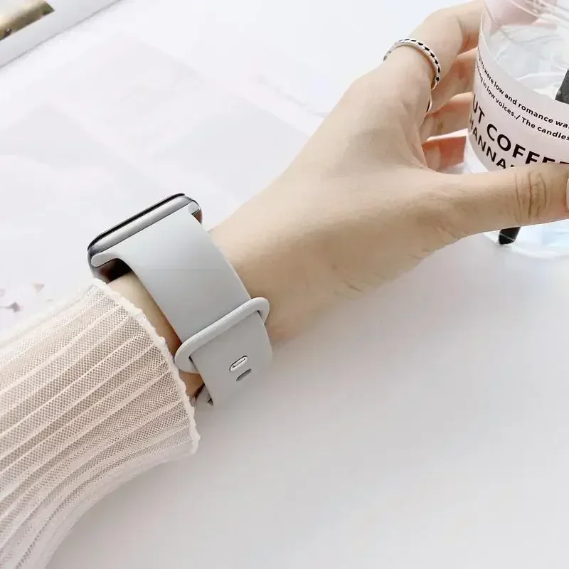 Premium Silicone Watch Band - Versatile Adjustable Strap Bracelet
