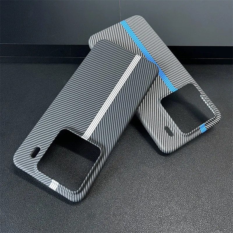 Sleek Carbon Fiber Protective Back Cover