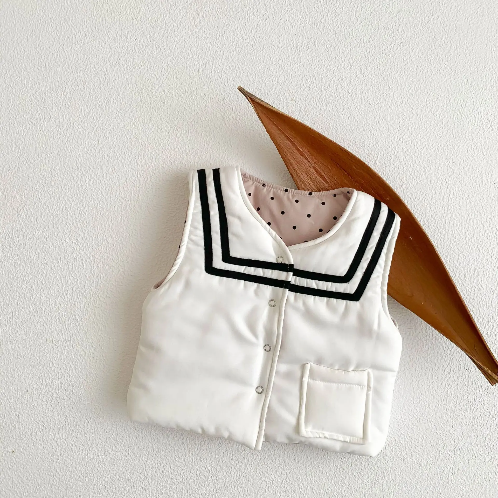 New Children's wear Fall/Winter Infants Newborn boys and girls Bear plus fleece cotton vest warm vest jacket 3-24 months