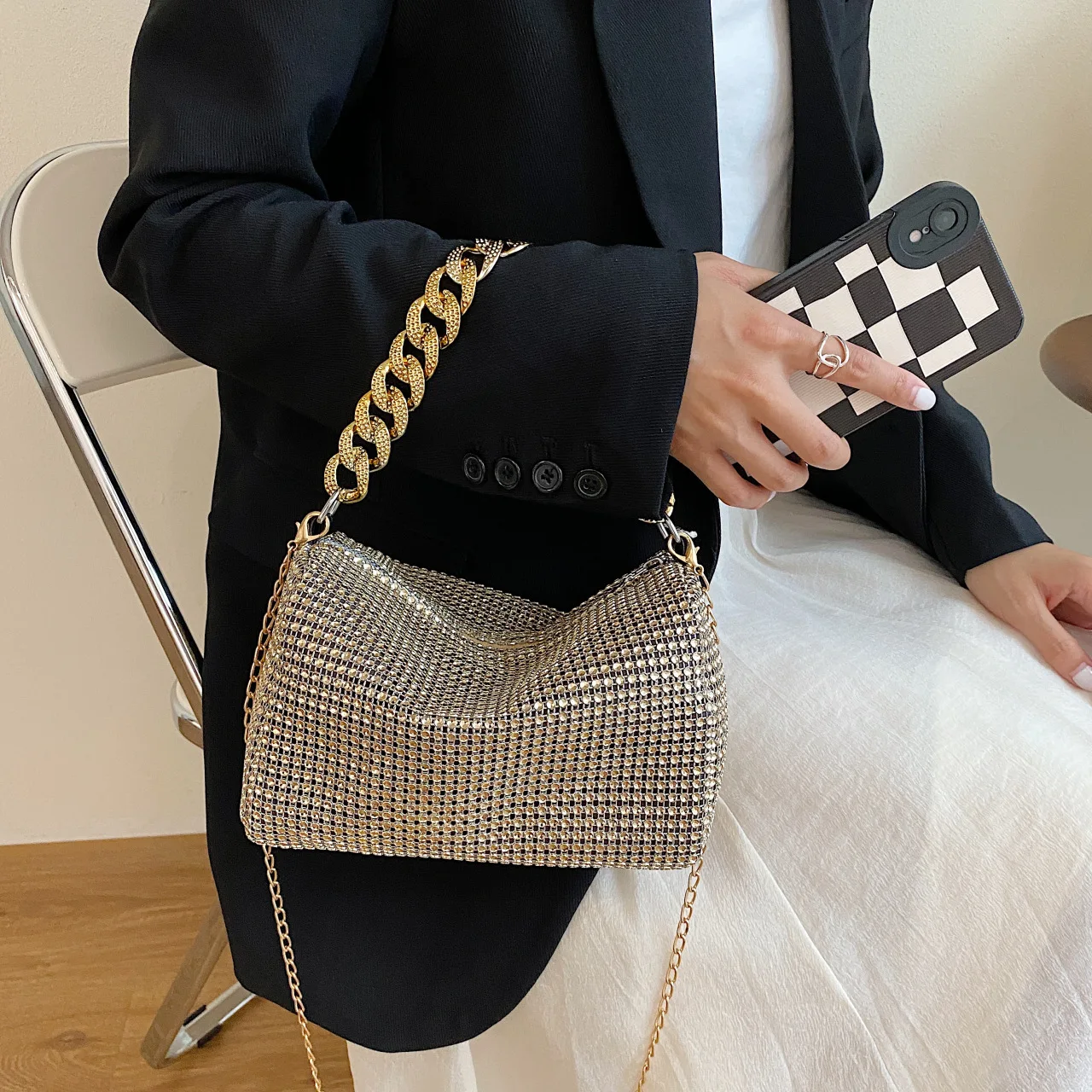 Modische Damen-Einkaufstasche, schicke Bankett-Tasche, stilvolle Umhängetasche mit hellem Diamant, modische Handtasche mit glänzenden Diamanten, Umhängetasche – Detail 35