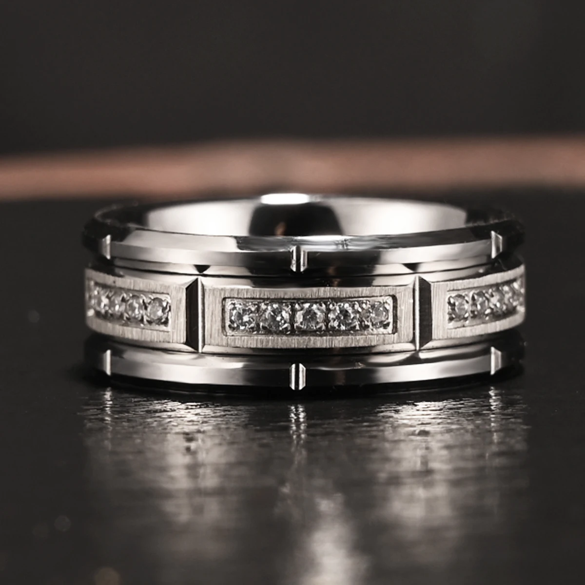 Tungsten Carbide Men's Ring, White Zircon 8mm Couple Wedding Ring, Fashion Hip Hop Suitable for Daily Wedding Party Wear_voghion.com