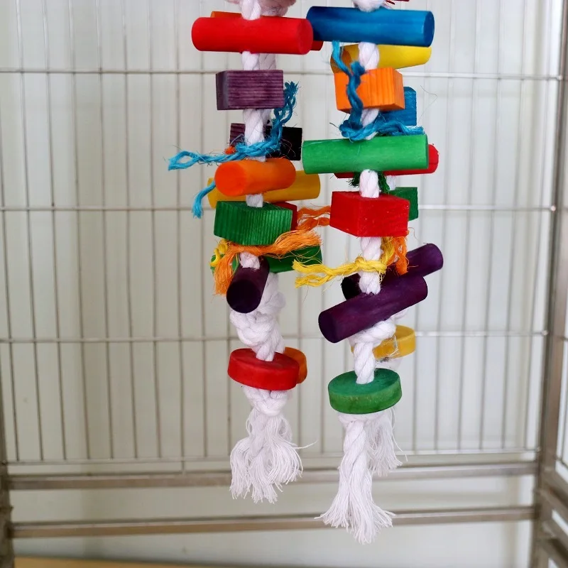Parrot Colorful bite toys 3