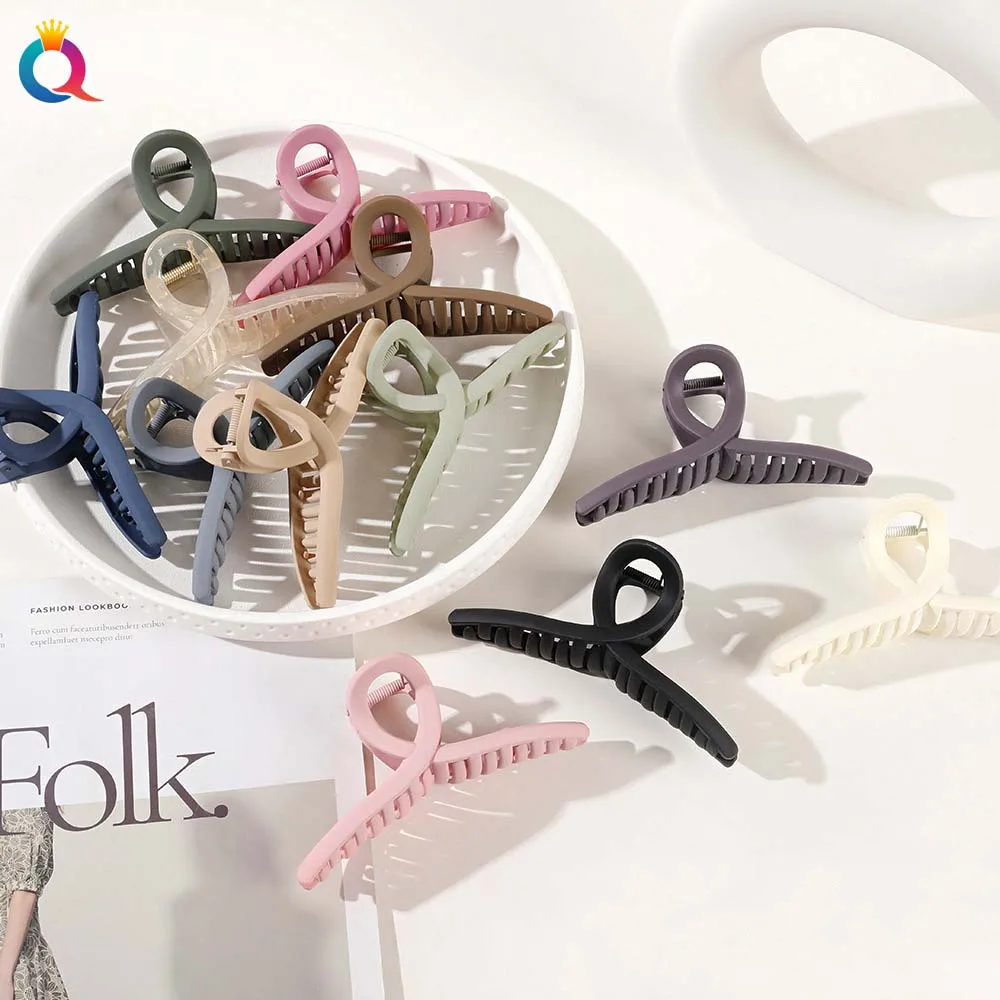 Рисунок 4 - Большая Заколка-пряжка в виде креста