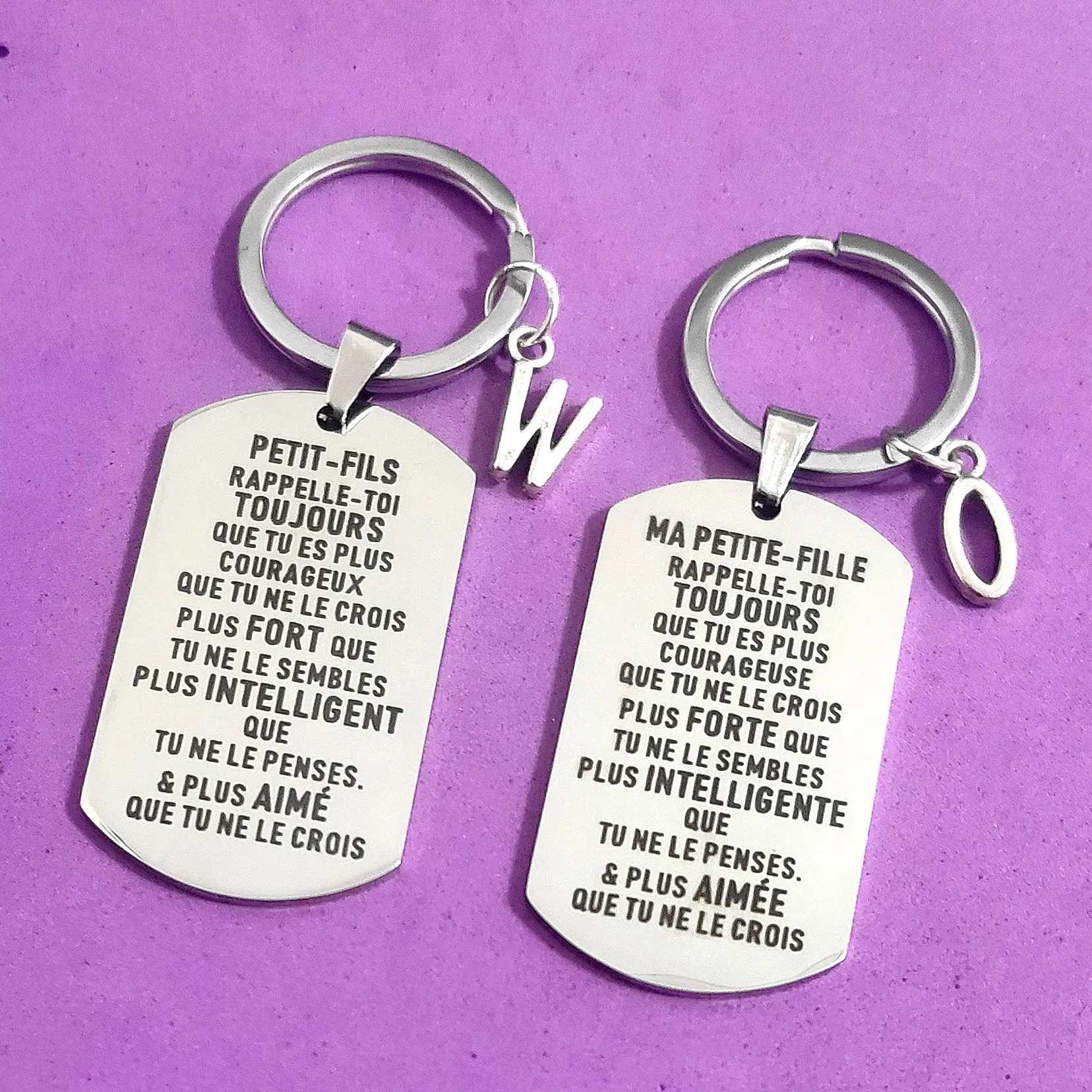 26 Lettere Portachiavi Per Chiavi Auto Acciaio Inossidabile Petit-Fils Ma Petite-Fille Portachiavi Ornamenti Etichette Militari Regali Matrimonio Fai 