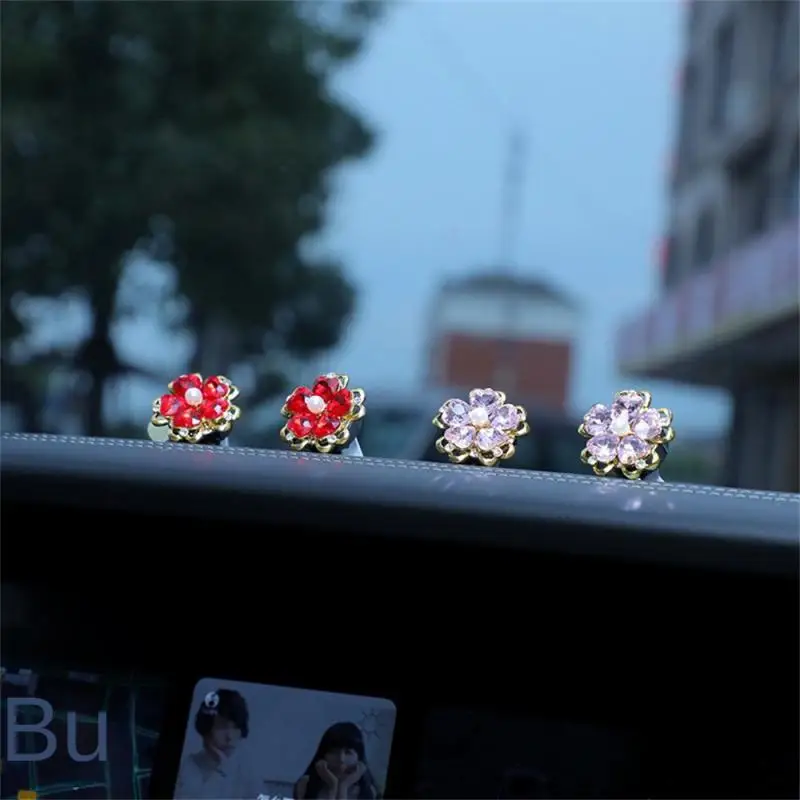 ũ������Ƽ�� ���μ� ũ����Ż �ö�� �ڵ��� ���� ���ⱸ Ŭ��, ���͵� �ڵ��� ���׸��� ��� �׼�����, ���� ����