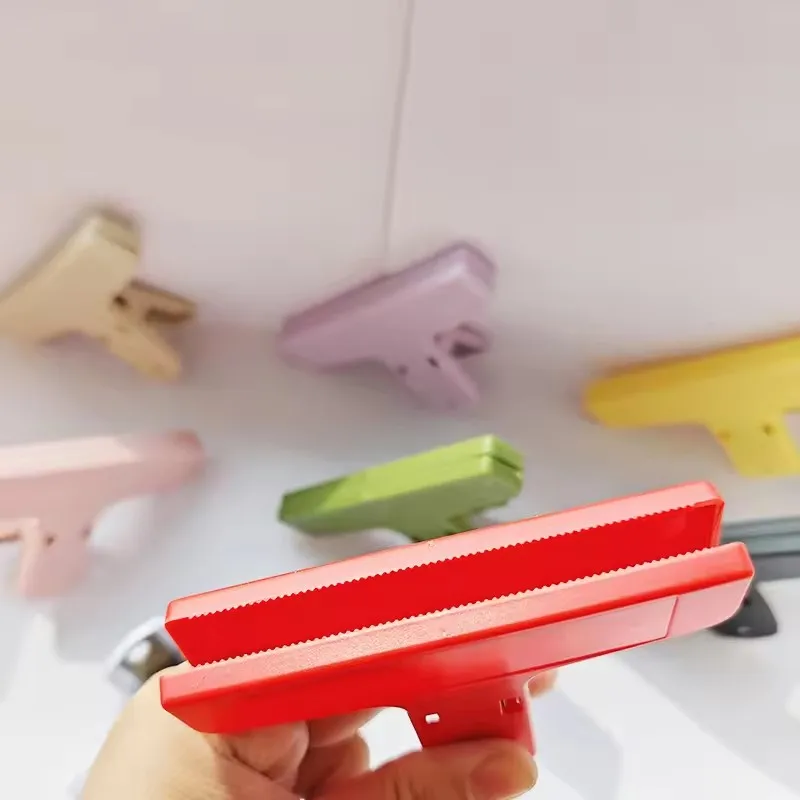 Cute Magnetic Absorber Long Tail Clips for Office and Home Organization