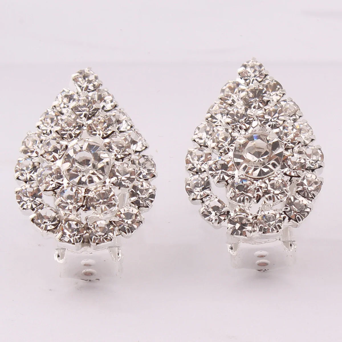 Ear Clip Earrings Rhinestone Pearl Round Waterdrop Heart Geometric Clip on for Women