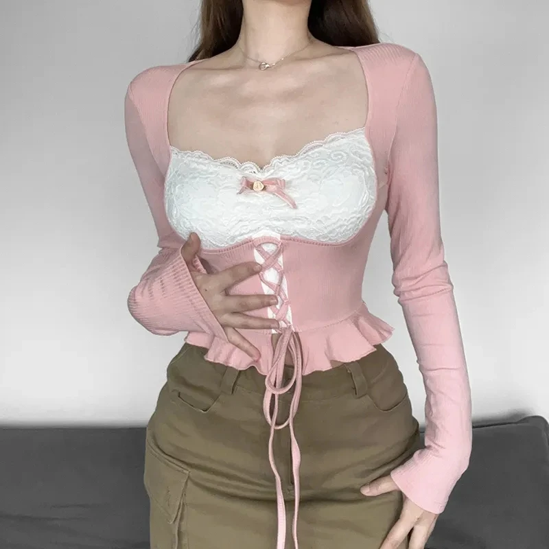 Lucyever-핑크 레이스 패치 워크 긴 소매 티셔츠, 여성 섹시 슬림핏 레이스업 로우컷 티셔츠, 허리 타이트 러플 블라우스