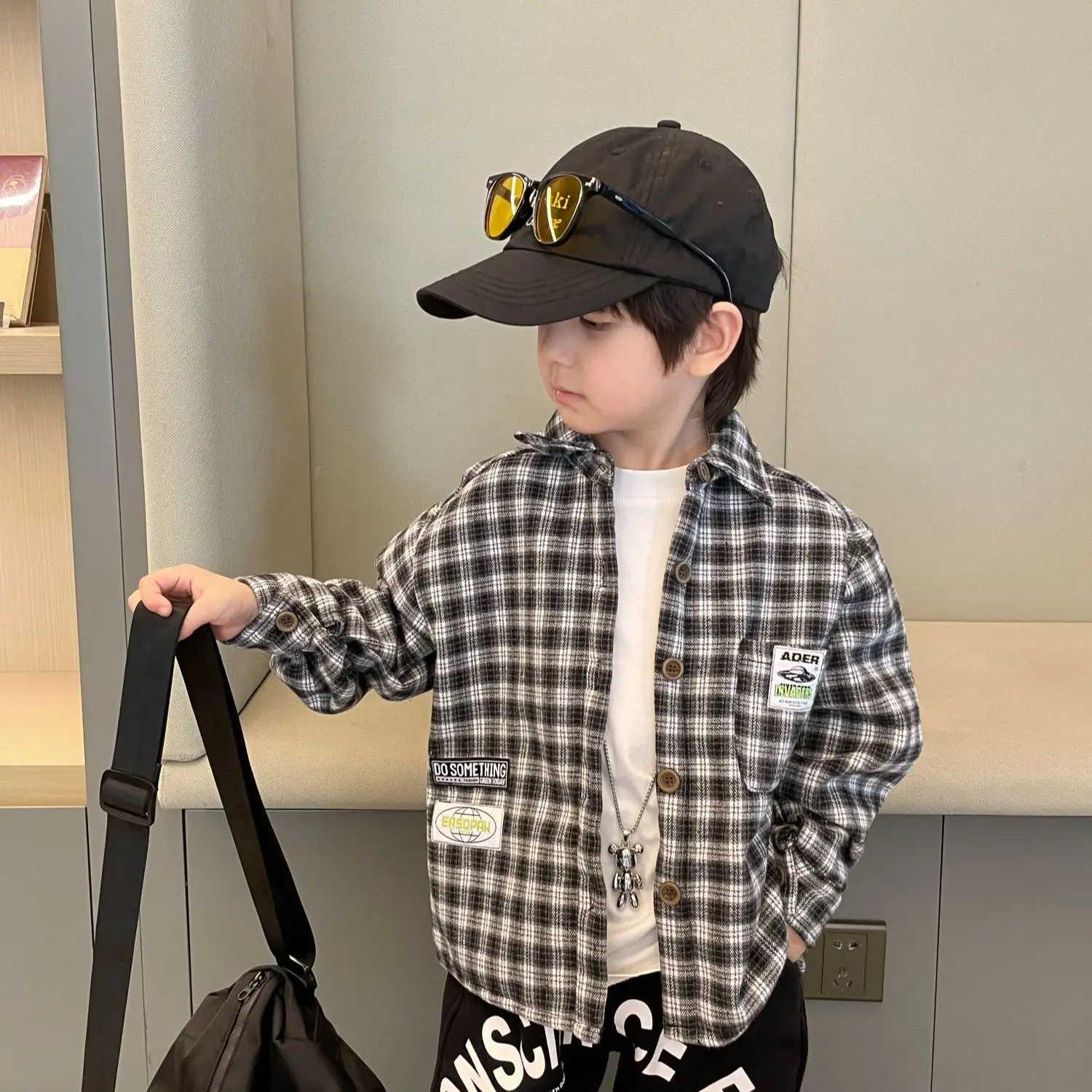 New Boys' Shirt Plush Warm Autumn Winter Coat Children's