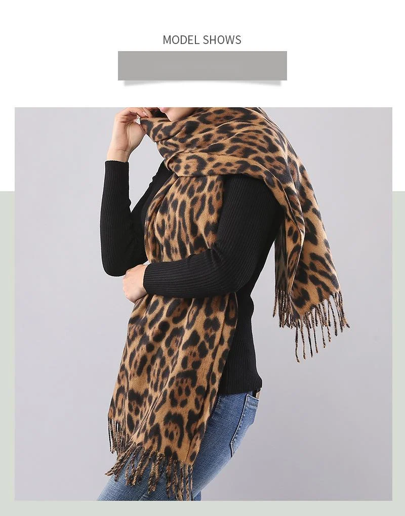 Nuova sciarpa lunga per l'autunno e l'inverno con nappe con stampa leopardata Camera climatizzata su entrambi i lati per il calore Strato esterno ispessito con scialle_voghion.com