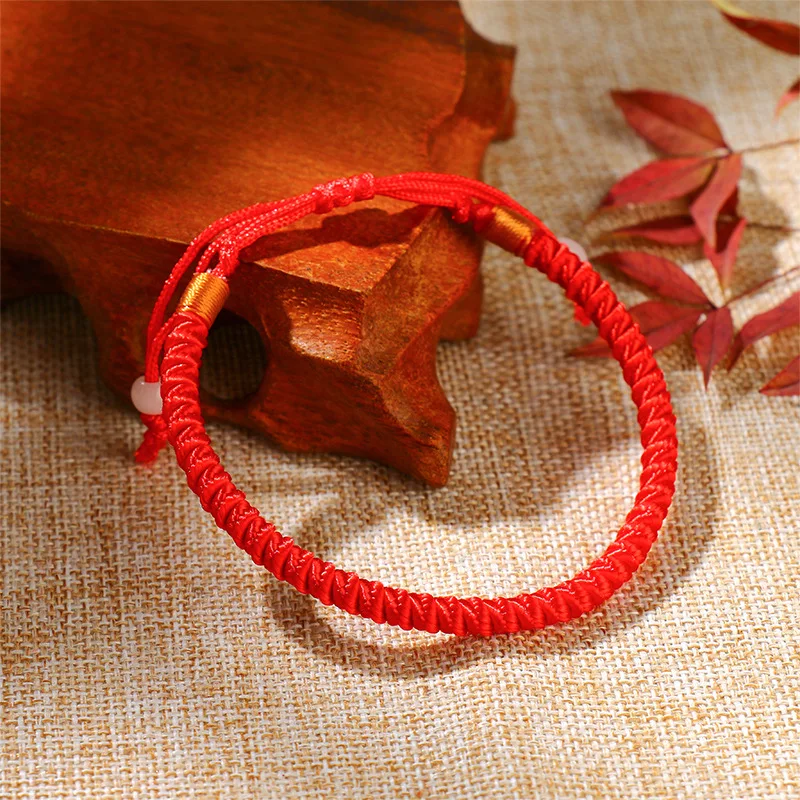 Holibanna 8 Bracciali Rossi Buddisti Portafortuna - Corda Elastica Unisex - Fatto A Mano In Stile Retrò