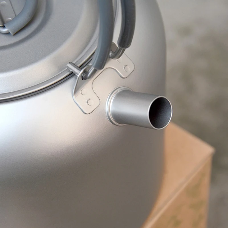 Keith Titanium Kettle 1.5L Picnic Cookware Titanium Teapot Ultralight Outdoor Camping Tableware Coffee Pot With Storage Bag 3