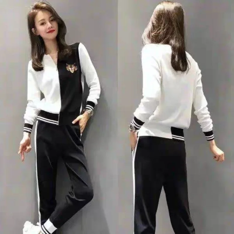 Рисунок 6 - Модный вязаный свитер на молнии