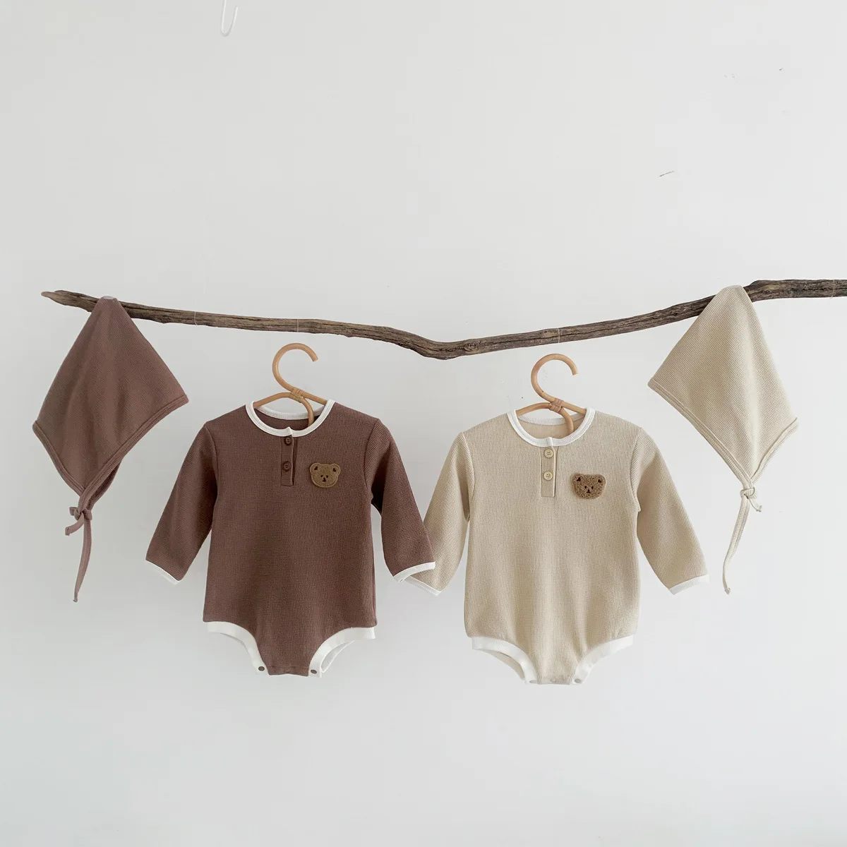 0-2 Years Old Baby Unisex Romper with Hat Autumn Baby Boys Girls Long Sleeved Bodysuit Cotton Newborn Baby Jumpsuit 4
