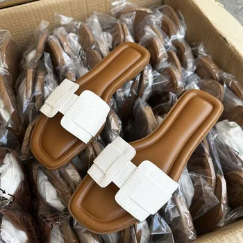 2025 Women Modern Slippers Summer Outdoors Comfortable Flat Slippers Luxury Leather Slippers Females Sandals Casual Slides Shoes 1