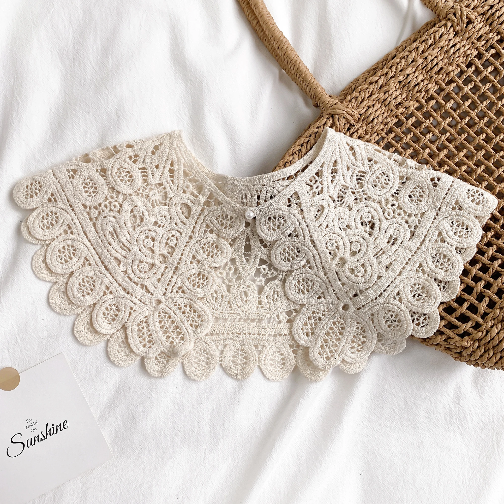 Korean style Lace Knitted Crochet Hollow Fake Collar Women Small Shawl Decorative Women Clothes Accessories Detachable Collar