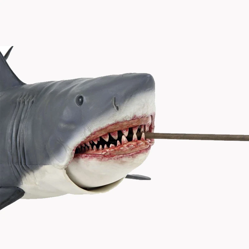 NECA The Game of Jaws 50th Anniversary Edition 15 inches Shark