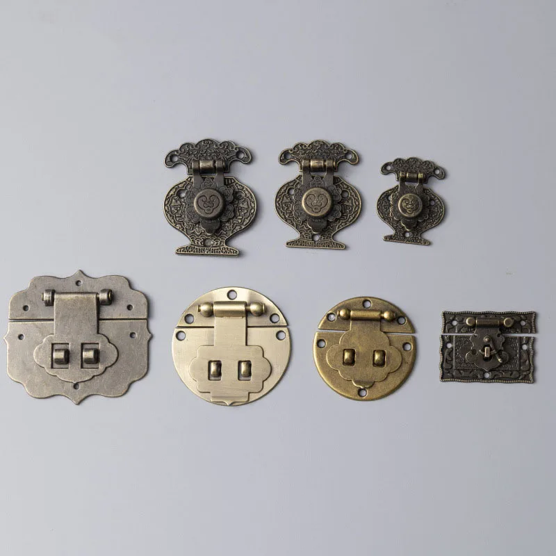 Vintage Bronze Hasp Latch Decorative Wooden Jewelry Box Mini Cabinet Buckle Hasp Locks Furniture DIY Hardware One set