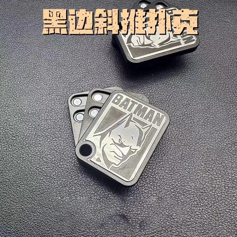 Рисунок 5 - EDC металлическая накладка на палец