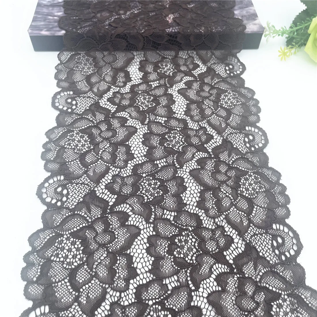 3M/lot Width 7 7/8 inch 20cm Dark Brown Elastic Lace Trim 6