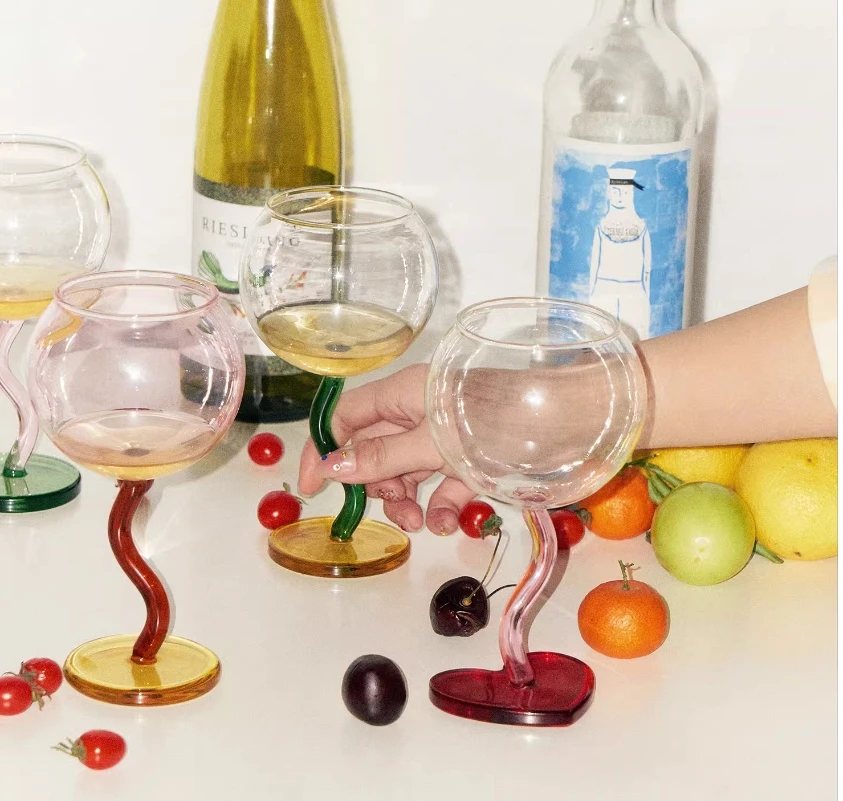 Multicolored Glass Goblet Mug Champagne Cocktail Twisted Cup Pole Wine Cup Barware Table Decor Borosilicate Glass