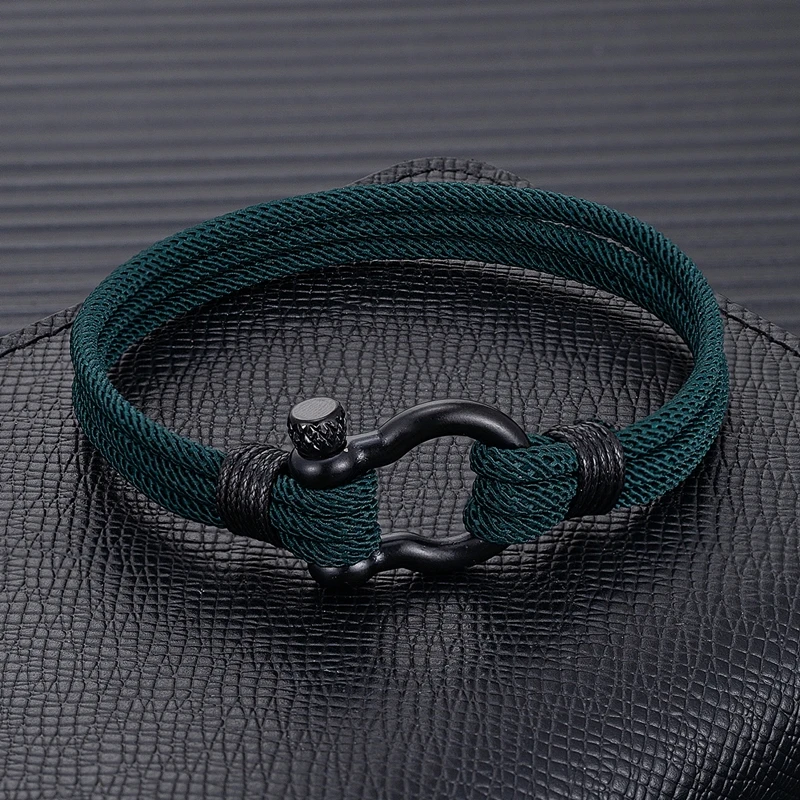 Black Stainless Steel Horseshoe Buckle Bracelet Three Strand Rope Screw Shackle Bracelet Outdoor Climbing Style - Image 2
