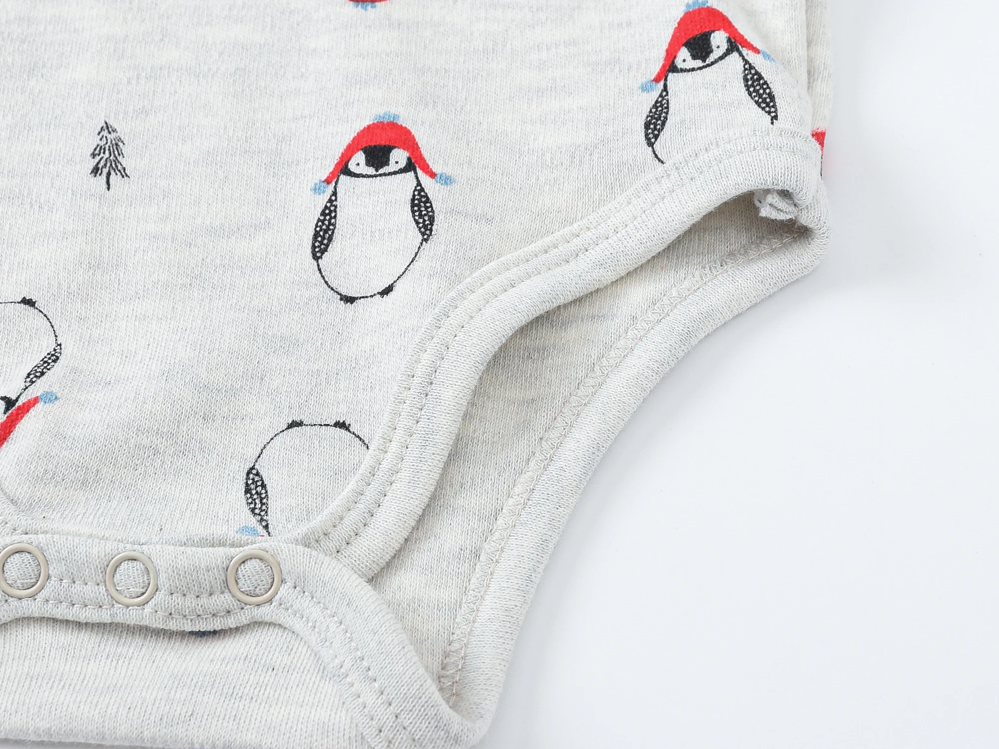 2024  남아 옷, 시원한 펭귄 디자인, 100% 코튼, 전신 소매 바디 수트, 0-12M  코스튬