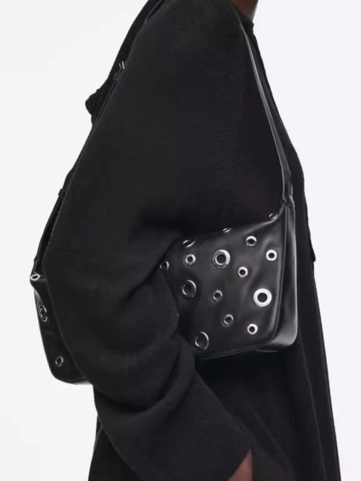 Retro Rivet Decorative Shoulder Bag European And American Motorcycle Wind Studded Purses Leather Armpit Handbag For Women Hot