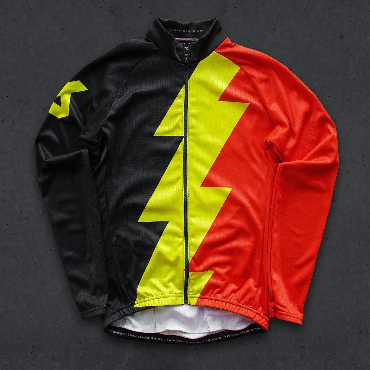 thumbnail image 1 of Twin Six 6 - Maillot de ciclismo para hombre, ropa de ciclismo de manga larga fina para exteriores, primavera y otoño, chaqueta ligera, 1 of 5