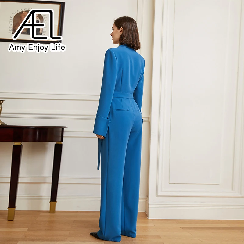 Рисунок 5 - Женский спортивный костюм с высокой талией AEL