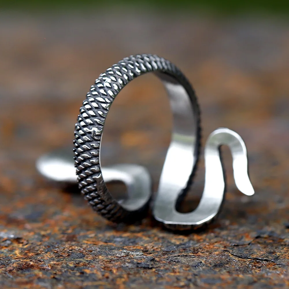 Fashion 316L Stainless Steel Viking Rattler Snake Ring Punk Cool Gothic Women Men Unisex Serpent Jewelry free shipping 6