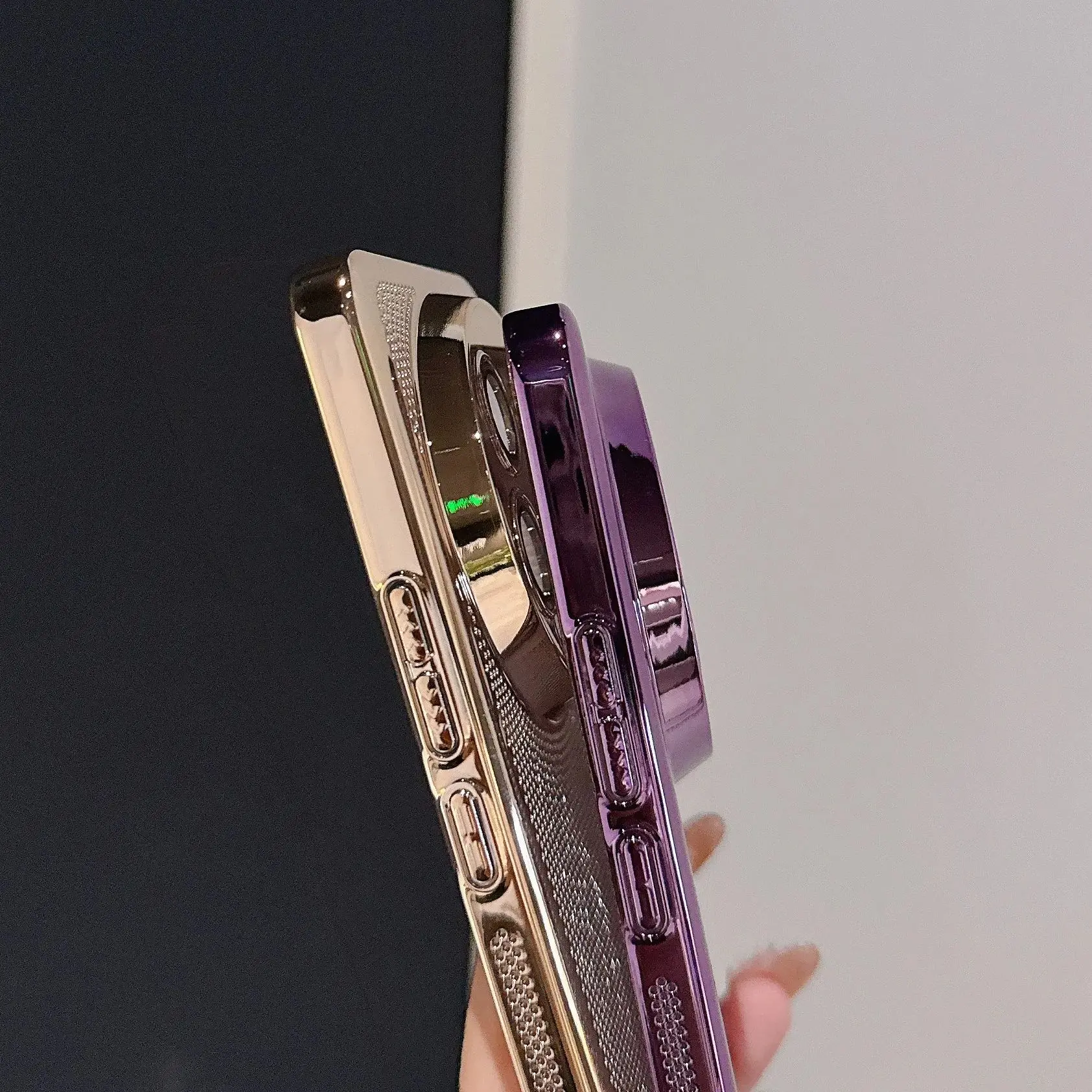 Enhanced Heat Dissipation Breathable Plating Hard Phone Case