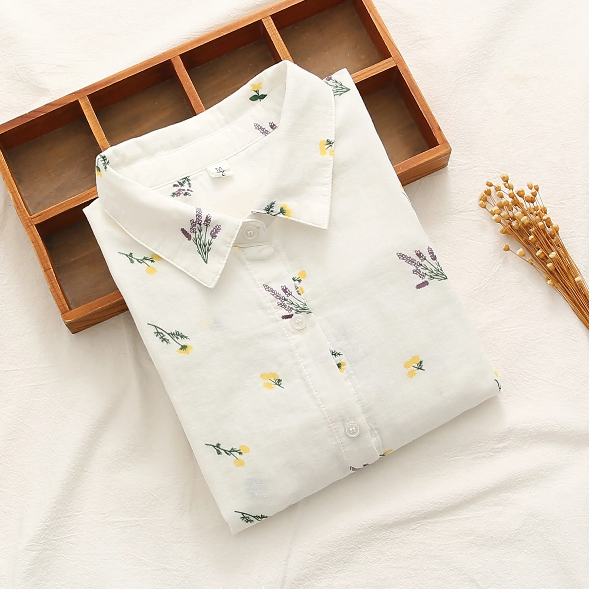 

Rustic Little Flowers Print Cotton Yarn Long Sleeve Printed Shirt Women Mori Girl Autumn Spring Japan Style White Blouse