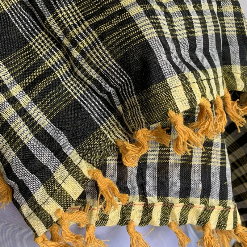 Рисунок 5 - Религиозный платок куфия для взрослых