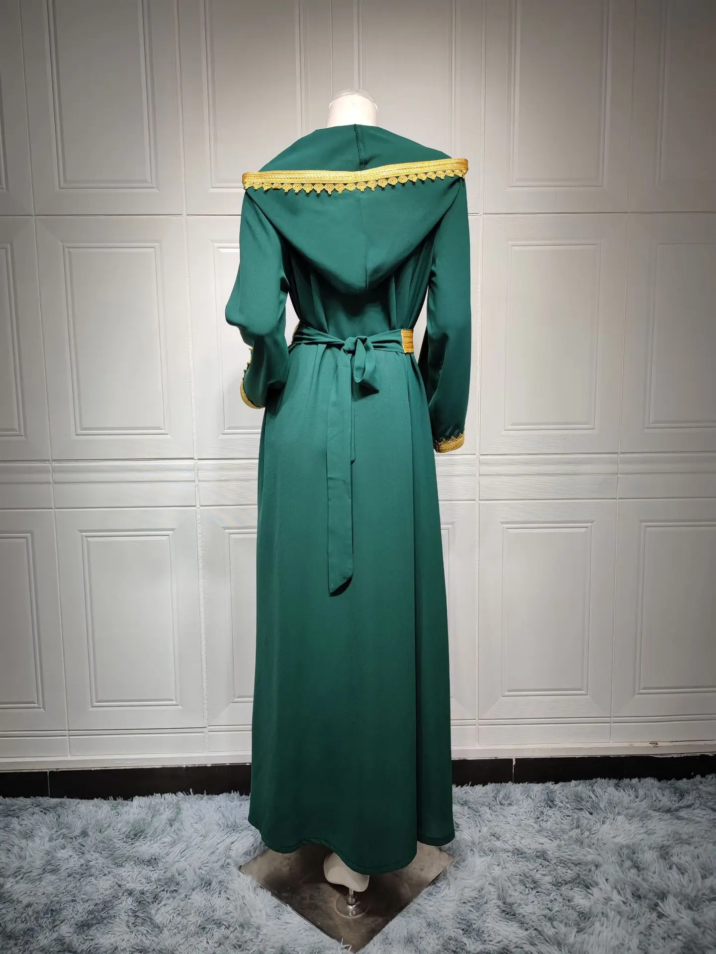Dresses For Muslim Women Lace Embroidery V-Neck Long Sleeve Party Maxi Dress With Belt Elegant Moroccan Kaftan Turkey Wears