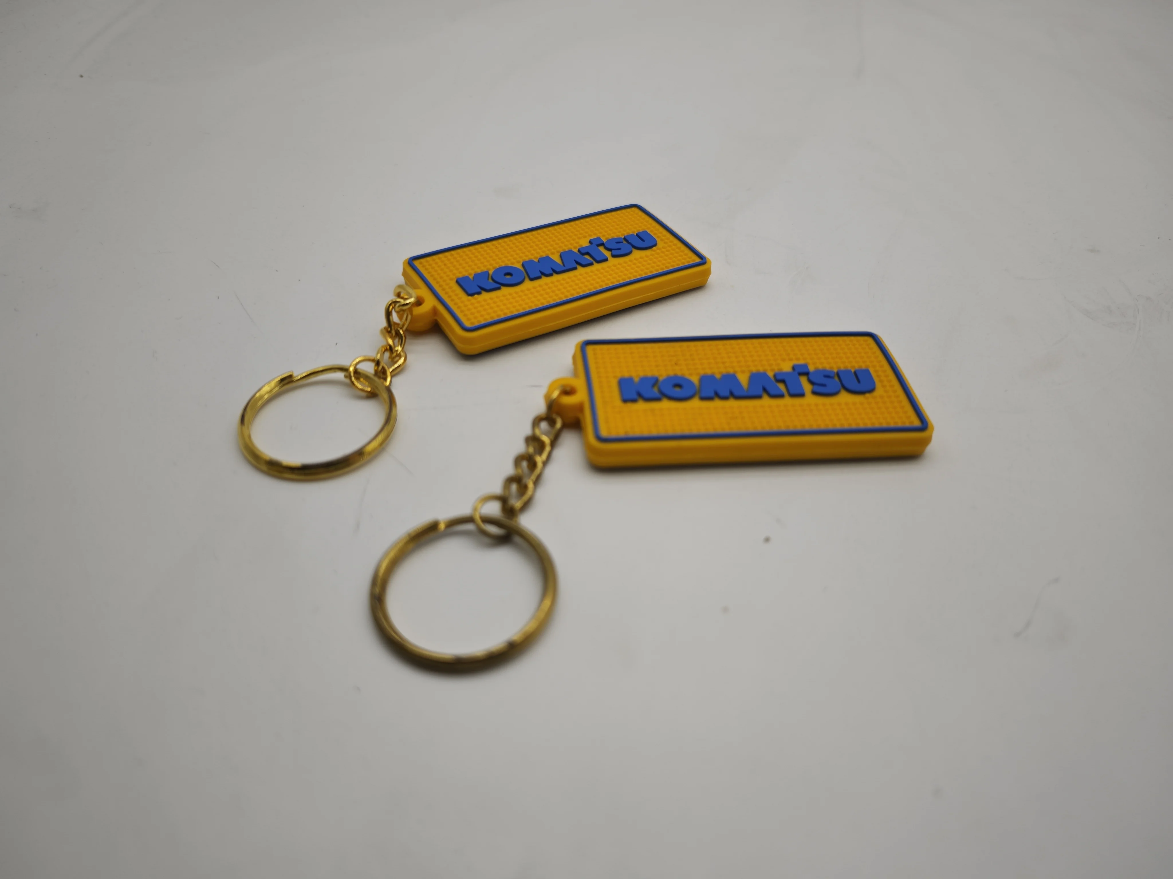 excavator Keychain key ring Hitachi caterpillara Rubber rectangular chain plate