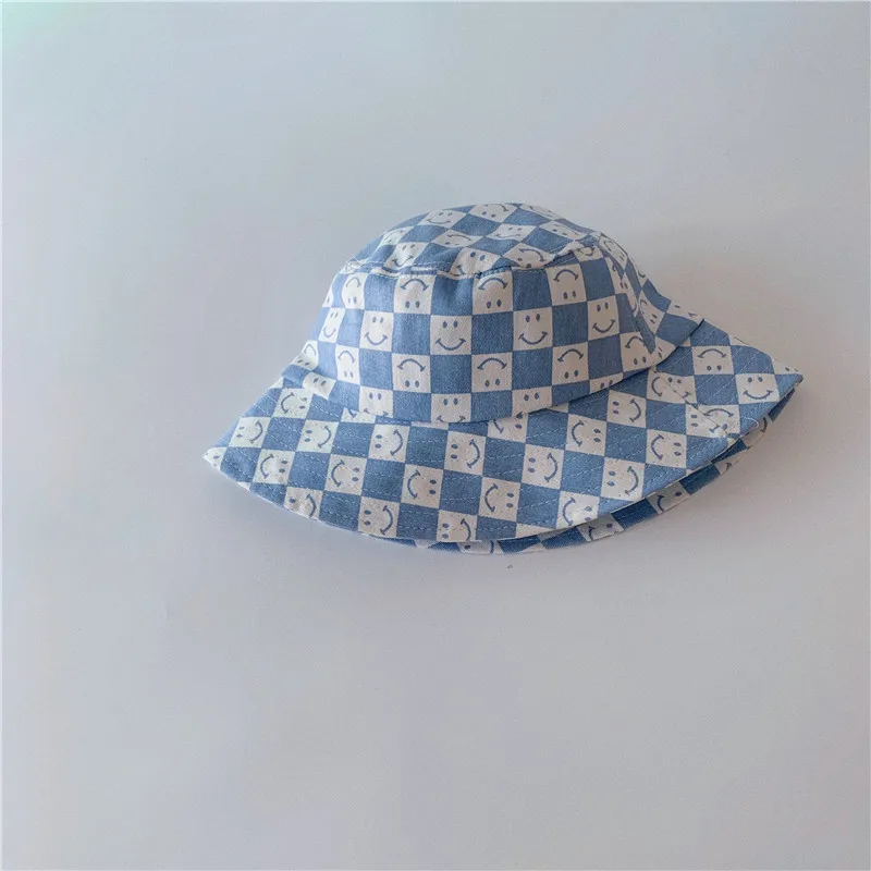 Summer Outdoor Shading Hat Boys Toddler Girls Fashion Casual Plaid Pattern Cute Smiley Print Pattern Children's Hat 2022 New baby accessories box