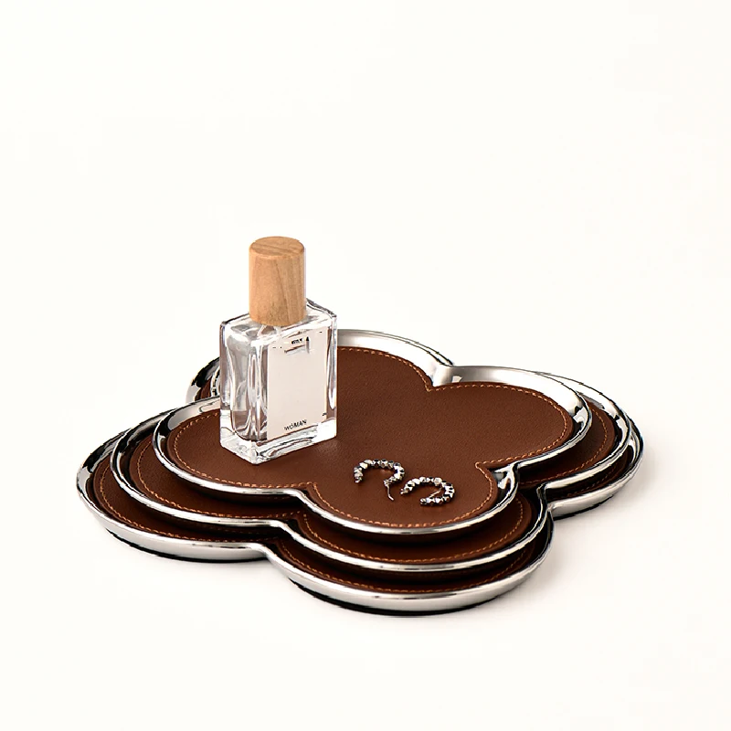 Flower-shaped Ceramic Leather Storage Plate Luxury Porch Key Decorative Plate Ornaments Electroplating Gold Edge Irregular storage tray jewelry storage tray sofa tray table