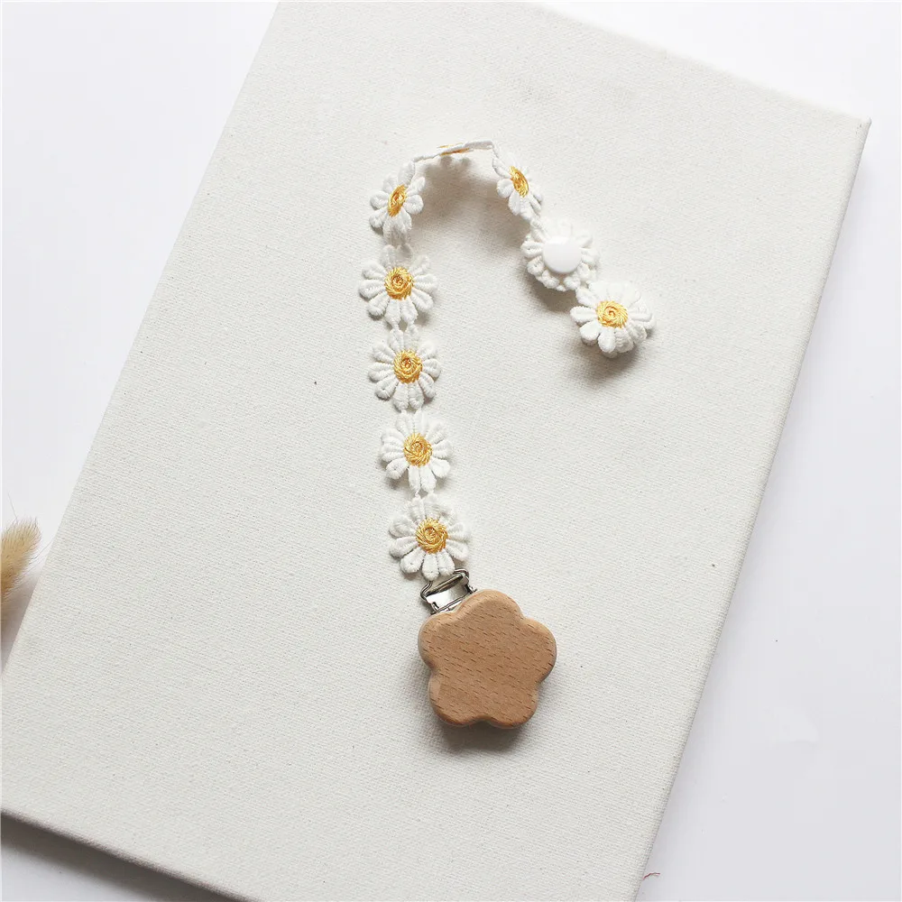 Clips for Pacifier Daisy Lace with Wooden Flower Pacifier Chain Chew Nipple Clips Baby Holder Stroller
