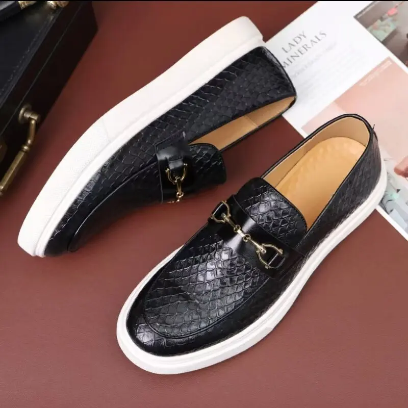Men Casual Business Vulcanized Shoes One Foot Outdoor Comfortable Walking Shoes British Business Loafers Sizes 38-46 Men Shoes 3